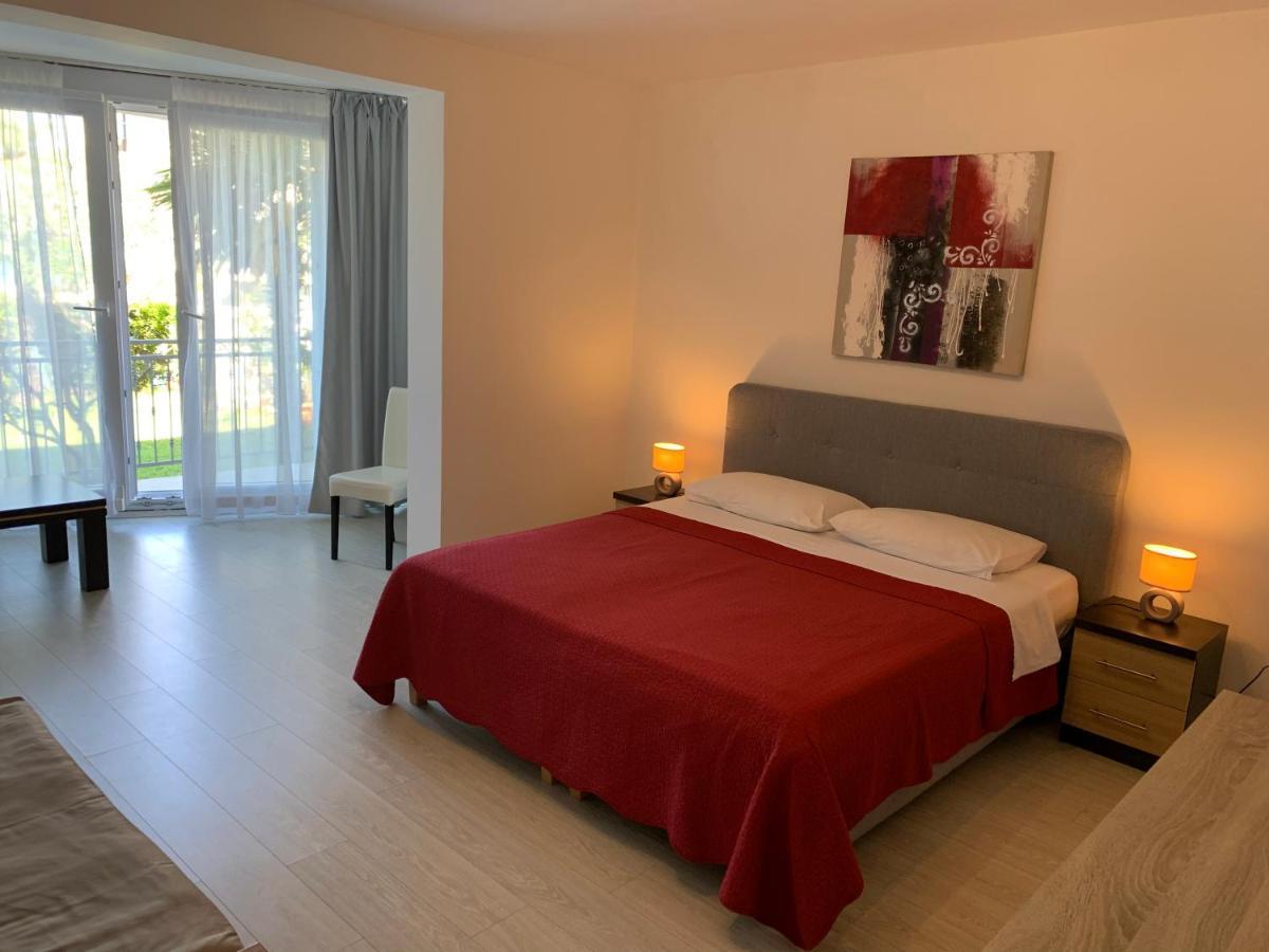 Apartament Vitez *